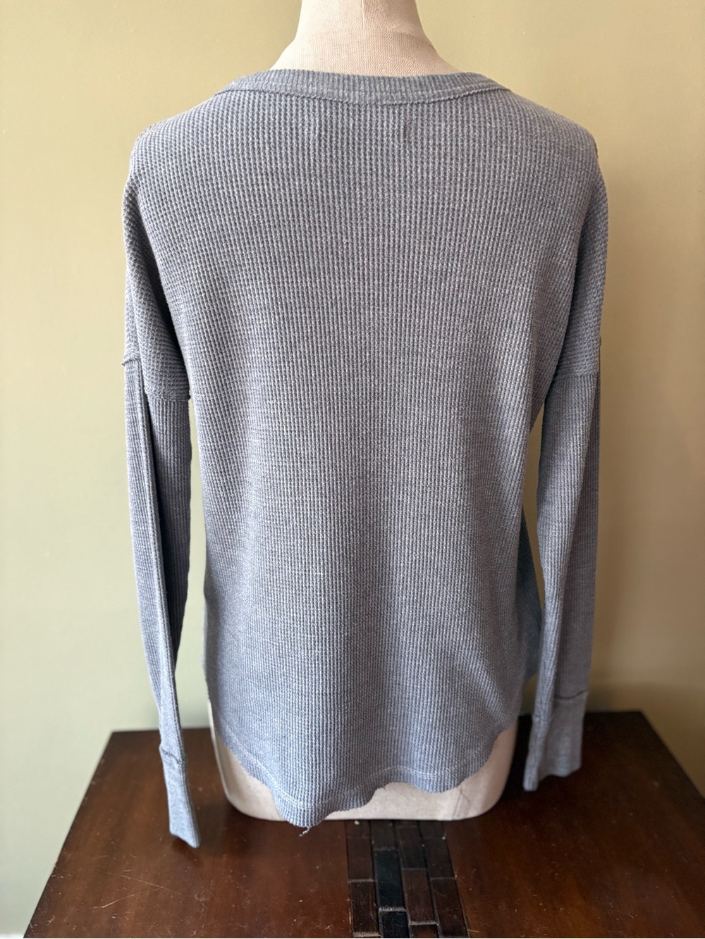 Abercrombie & Fitch Light Gray Waffle Knit Crewneck Sweater cotton blend S - Picture 5 of 8